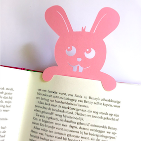 boekenlegger in de vorm van een vrolijk konijntje